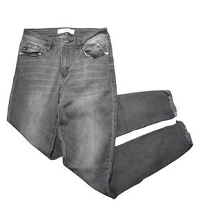 Kancan Jeggings Distressed Grey Raw Hem Super Stretchy Size 7/27